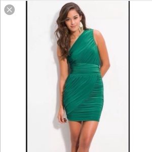 Soprano green dress